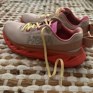 HOKA Elevon 2 Sneakers